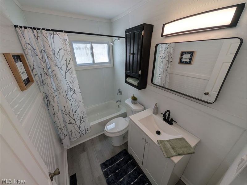 4510 Riverside Drive, Lorain, OH 44055 Photo 9