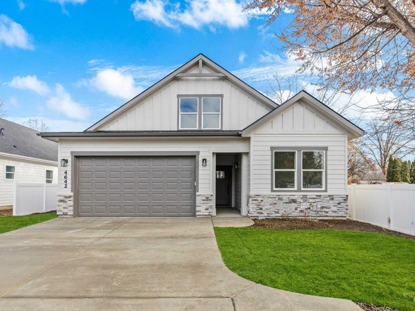 4642 N Maple Grove Rd, Boise, ID 83704