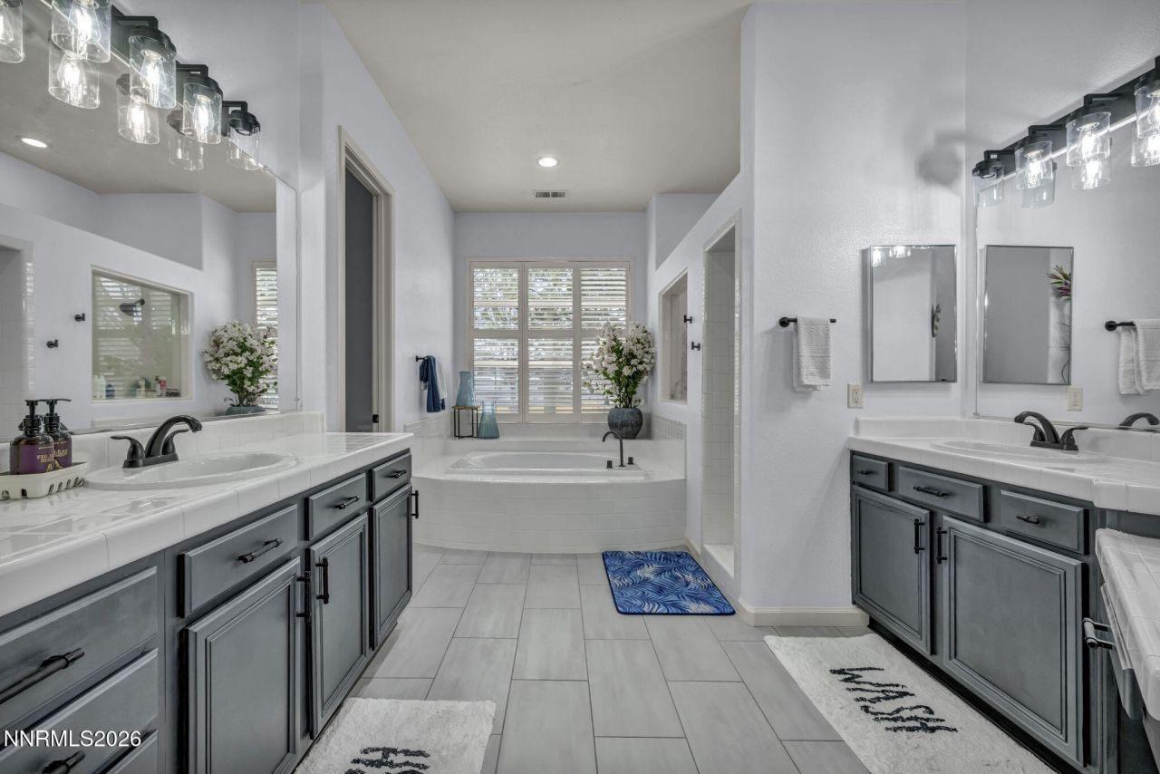 9626 Shadowstone Way, Reno, NV 89521 Photo