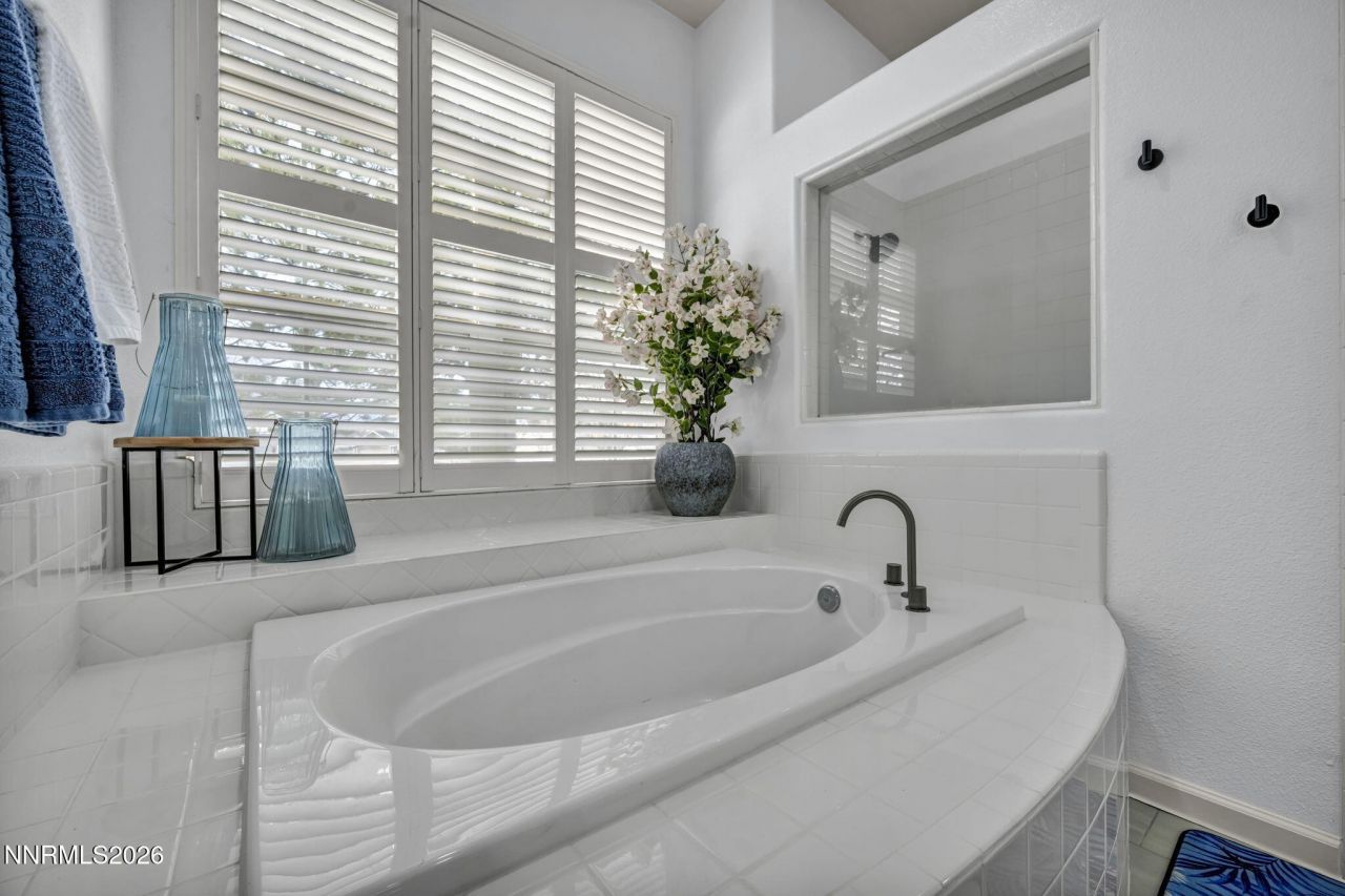 9626 Shadowstone Way, Reno, NV 89521 Photo