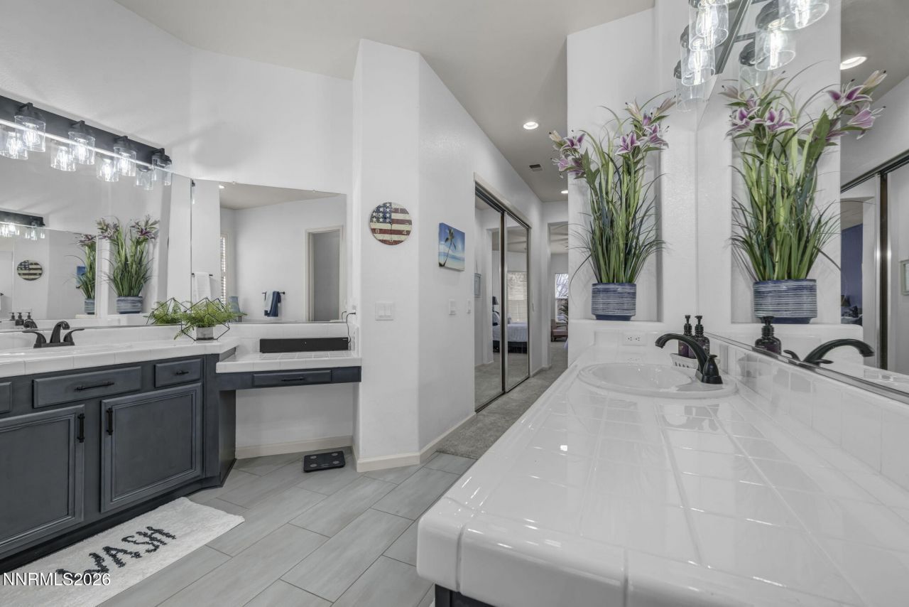 9626 Shadowstone Way, Reno, NV 89521 Photo