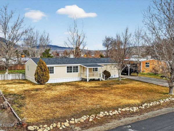 5085 Bobolink Circle, Reno, NV 89508