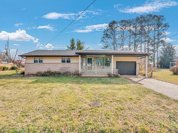 204 Allen Dr., Sparta, TN 38583