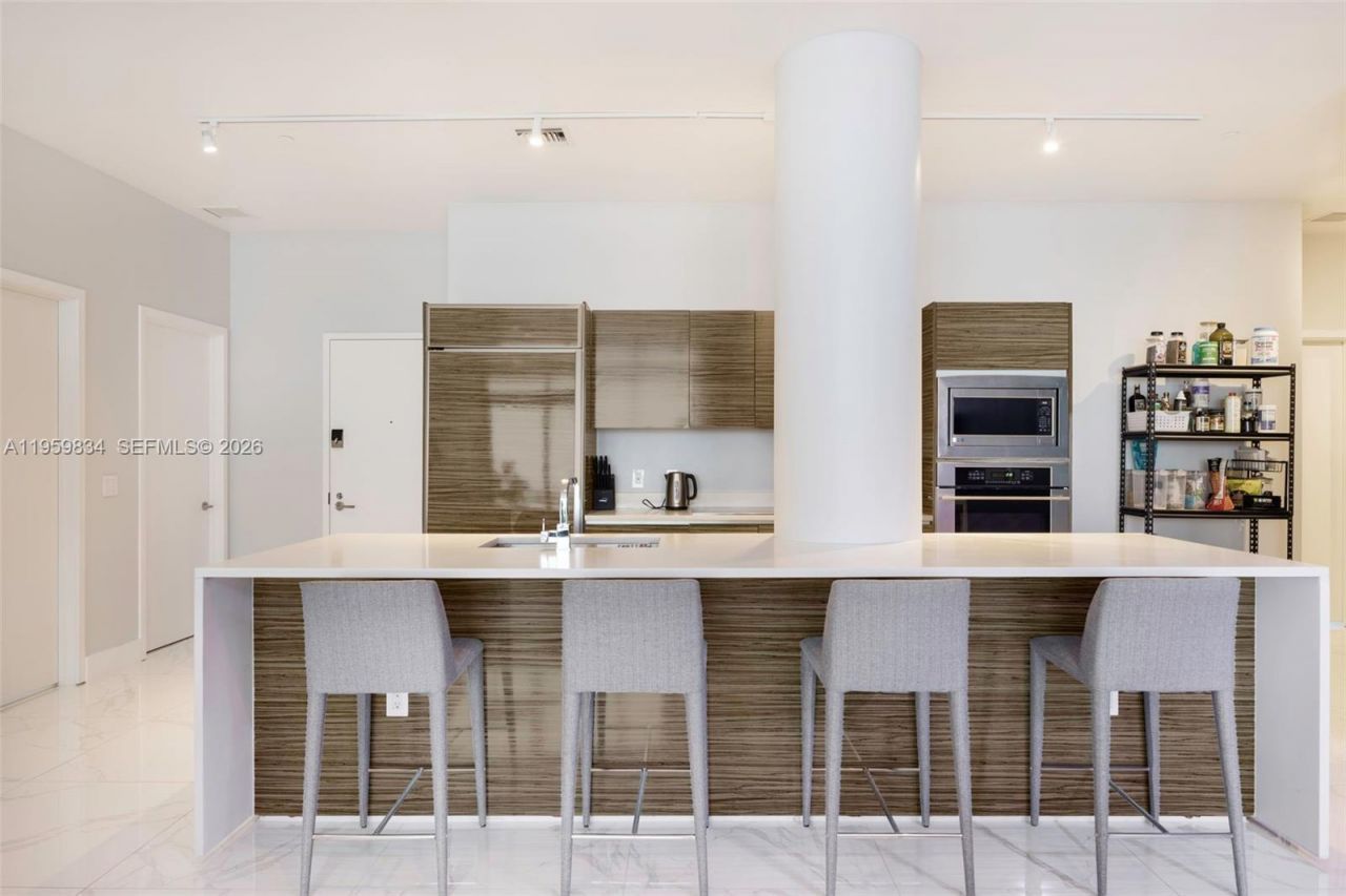 460 NE 28th St , Unit 4002, Miami, FL 33137 Photo