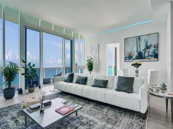 15901 Collins Ave, Unit 4301, Sunny Isles Beach, FL 33160