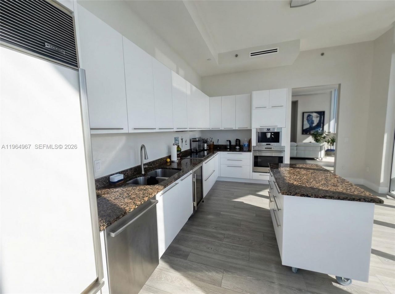 15901 Collins Ave, Unit 4301, Sunny Isles Beach, FL 33160 Photo