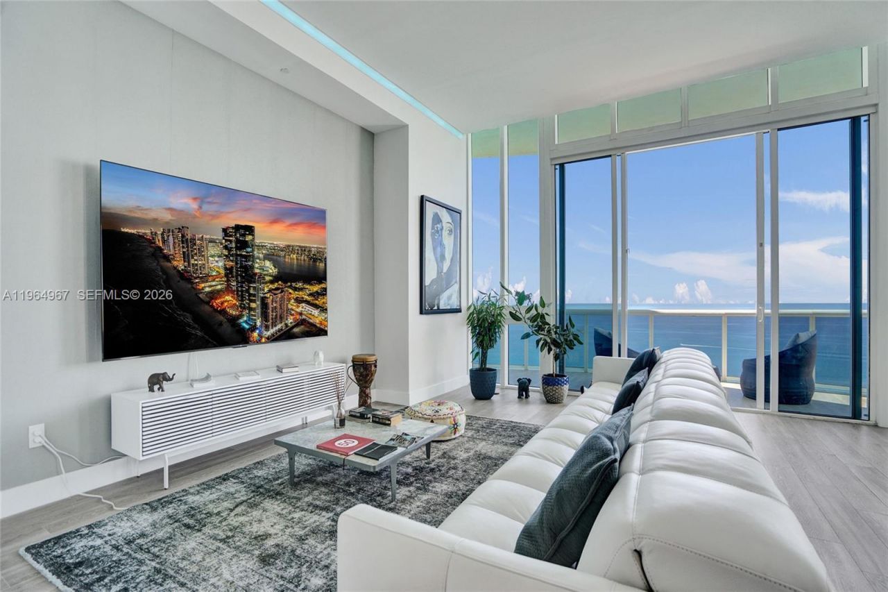 15901 Collins Ave, Unit 4301, Sunny Isles Beach, FL 33160 Photo