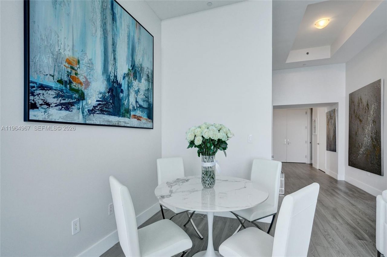 15901 Collins Ave, Unit 4301, Sunny Isles Beach, FL 33160 Photo