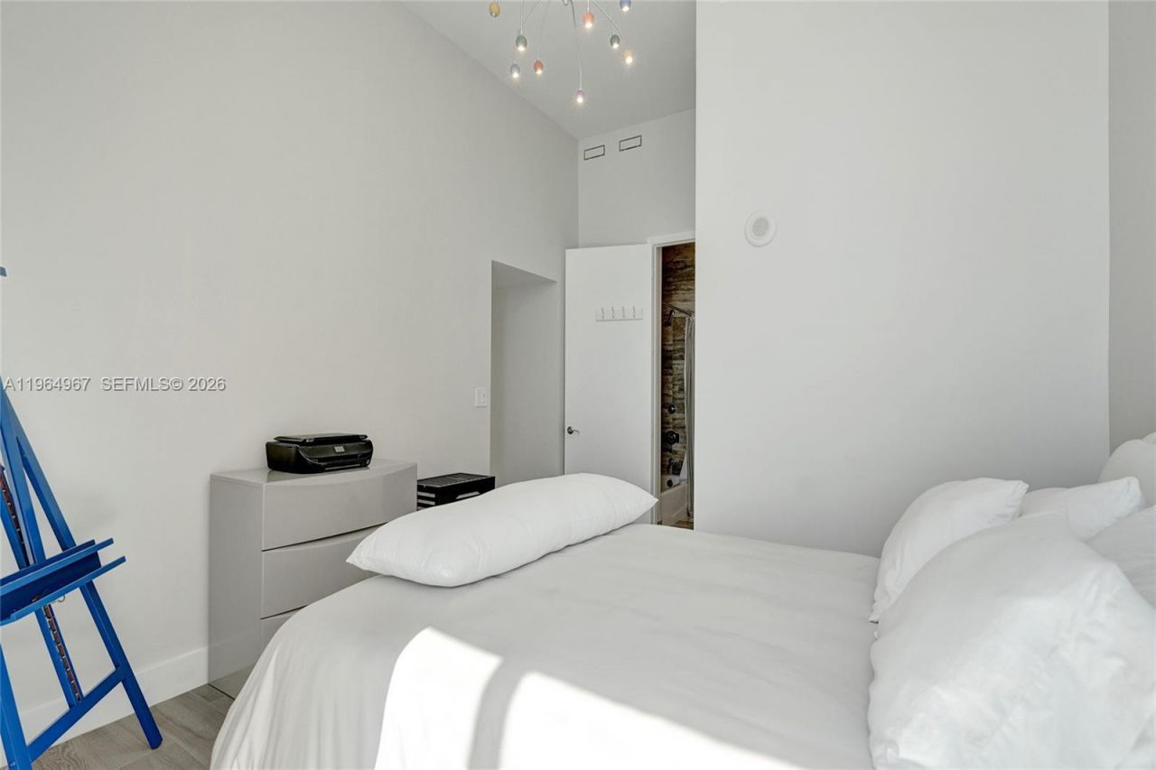 15901 Collins Ave, Unit 4301, Sunny Isles Beach, FL 33160 Photo