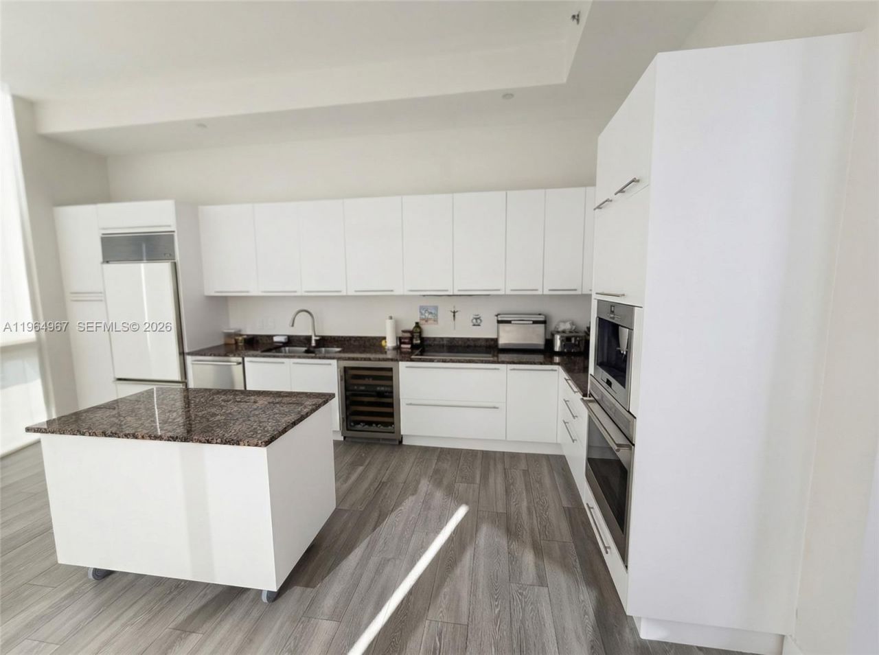 15901 Collins Ave, Unit 4301, Sunny Isles Beach, FL 33160 Photo