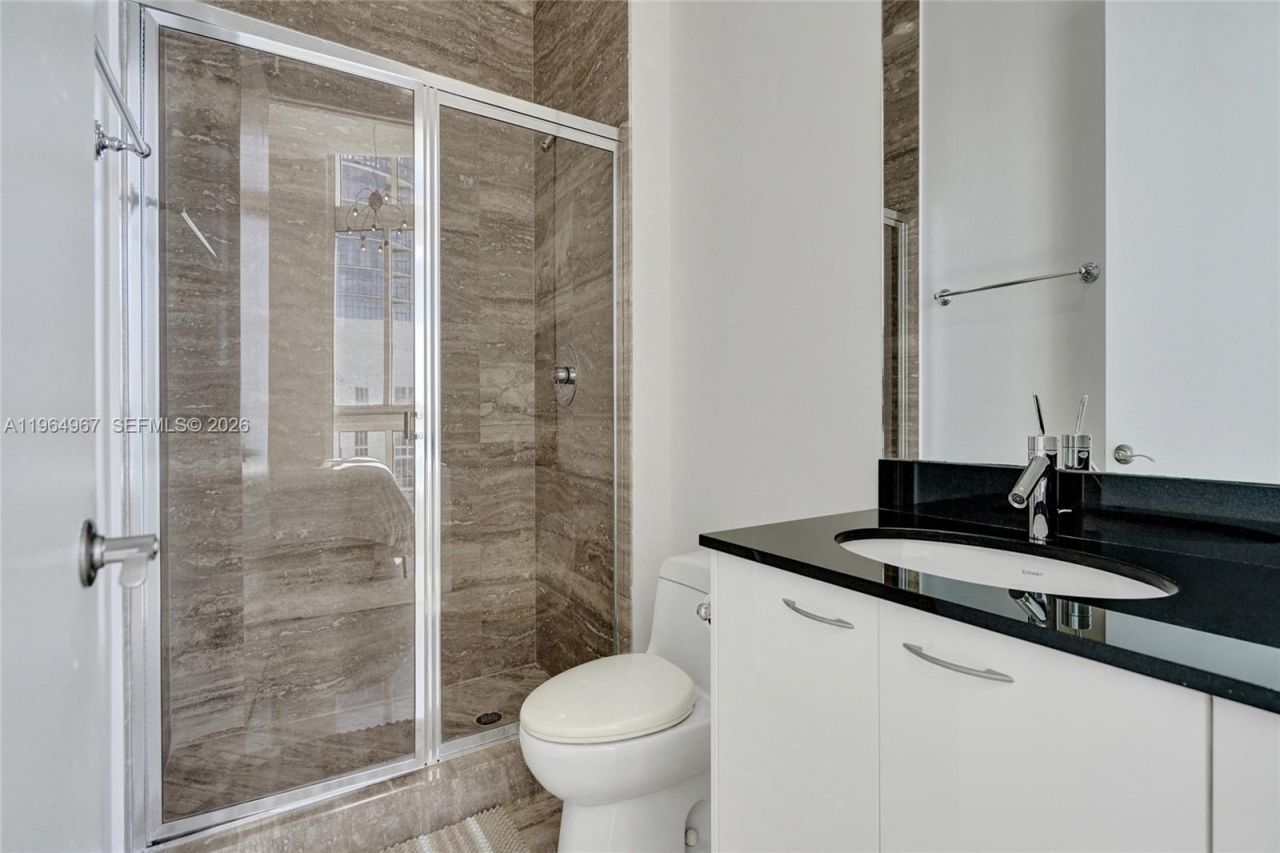 15901 Collins Ave, Unit 4301, Sunny Isles Beach, FL 33160 Photo