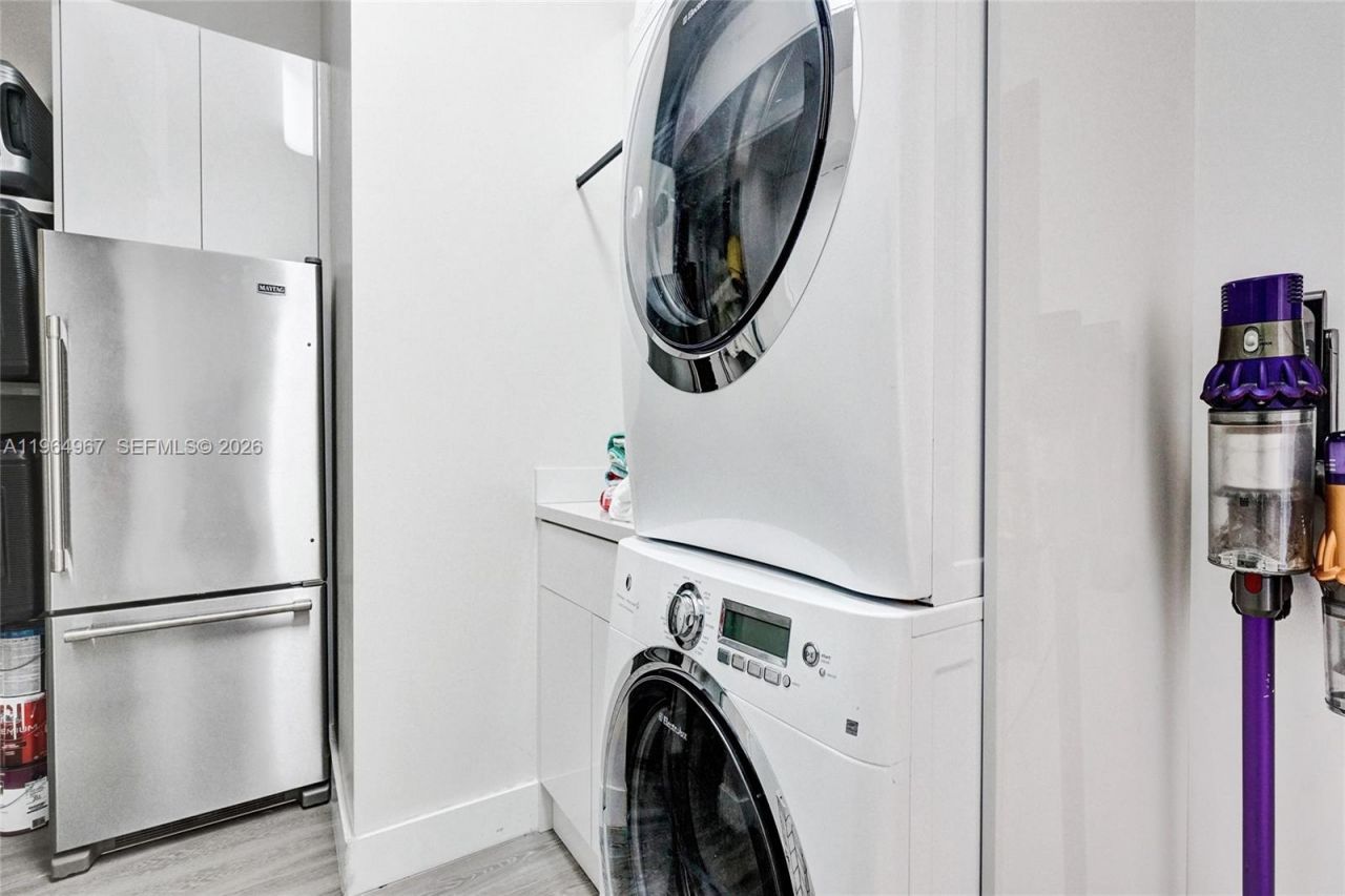 15901 Collins Ave, Unit 4301, Sunny Isles Beach, FL 33160 Photo