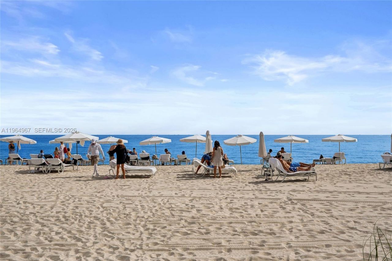 15901 Collins Ave, Unit 4301, Sunny Isles Beach, FL 33160 Photo