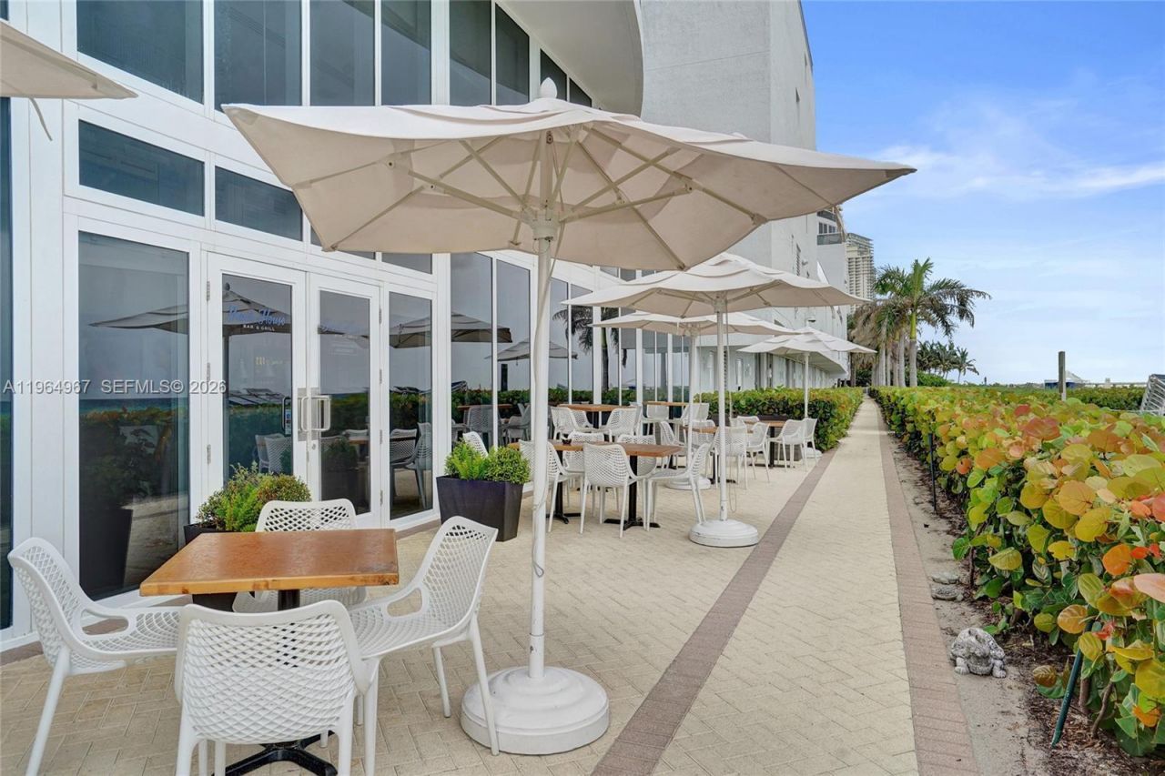 15901 Collins Ave, Unit 4301, Sunny Isles Beach, FL 33160 Photo