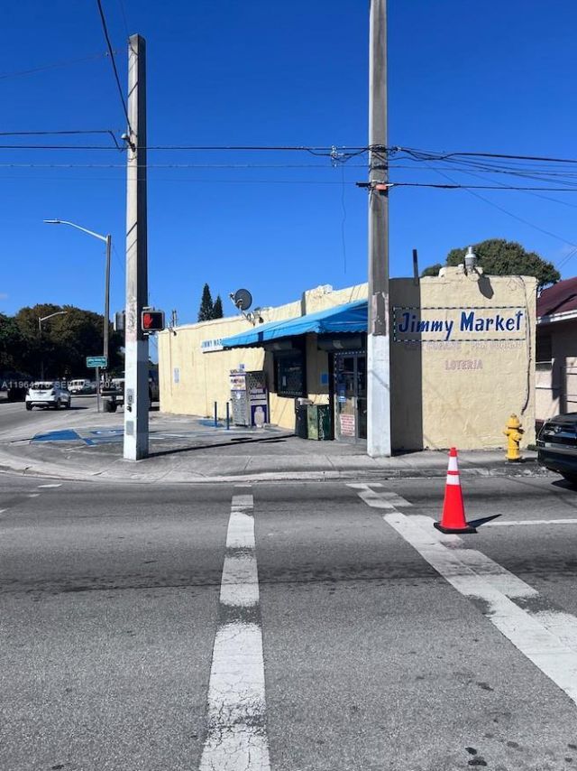 1540 SW 22nd Ave , Miami, FL 33145 Photo