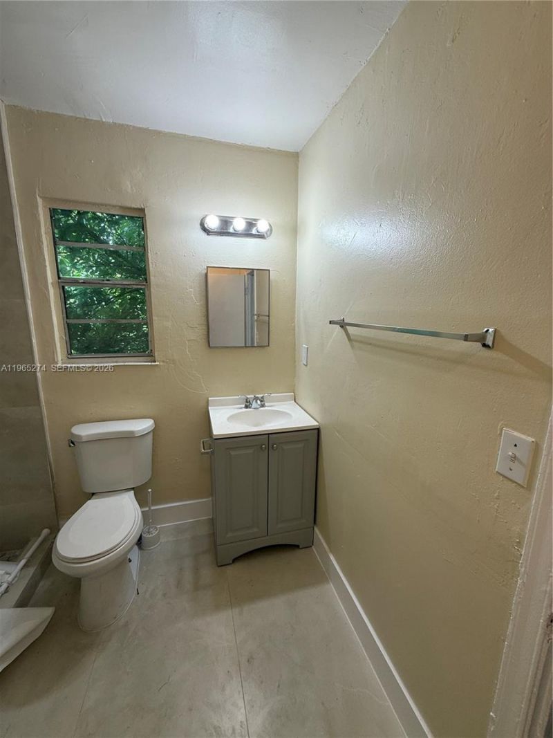 8290 NW 4th Ave, Unit 2, Miami, FL 33150 Photo