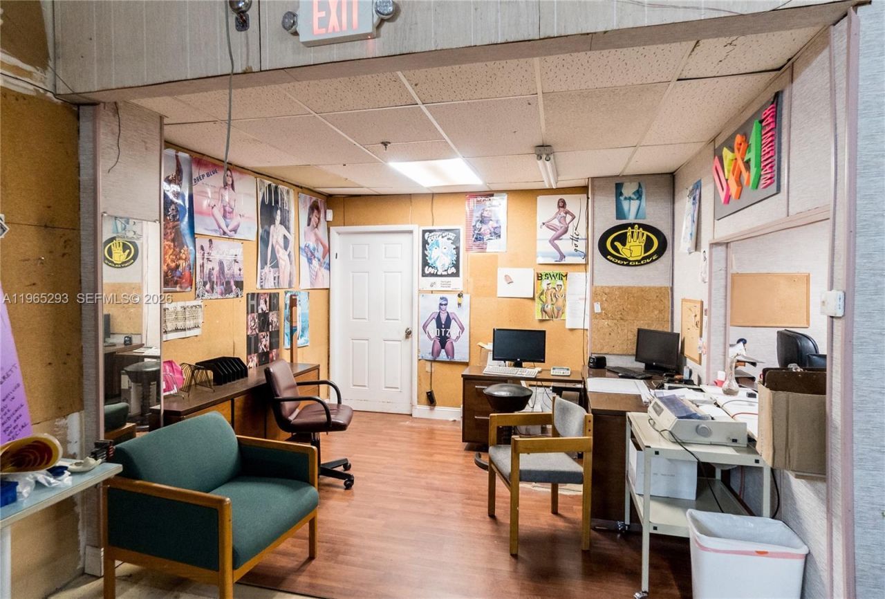 3149 W Hallandale Beach Blvd , Unit W, Pembroke Park, FL 33009 Photo