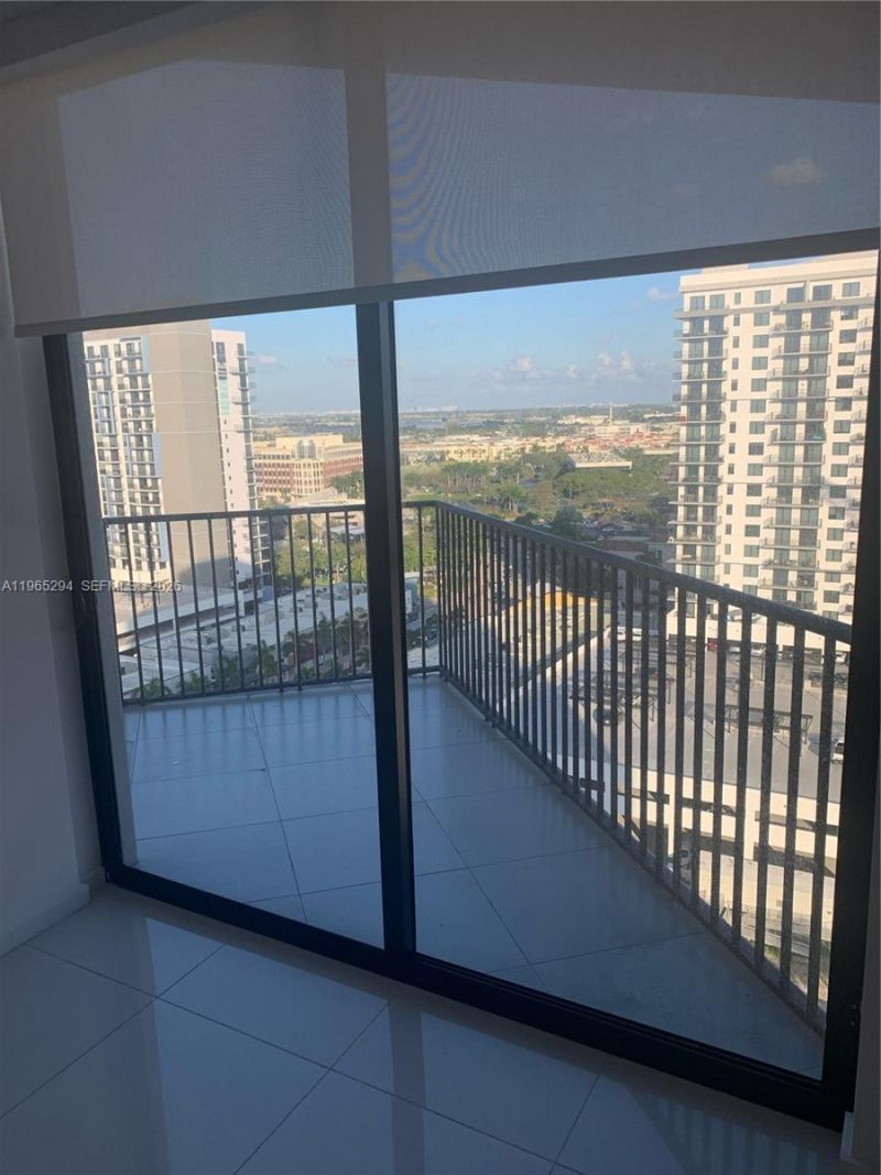 5252 NW 85th Ave, Unit 1507, Doral, FL 33166 Photo