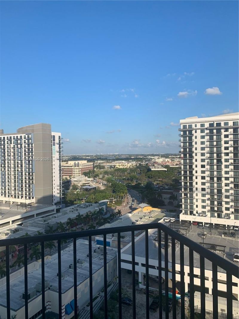 5252 NW 85th Ave, Unit 1507, Doral, FL 33166 Photo