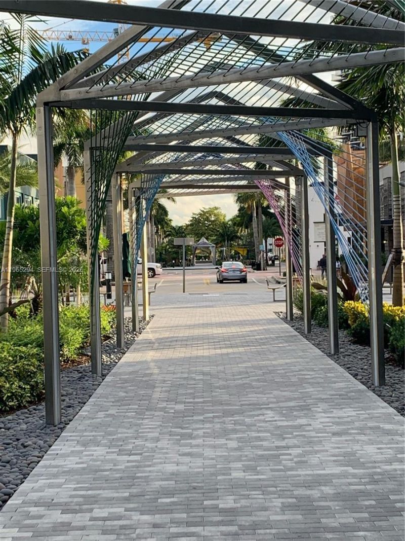 5252 NW 85th Ave, Unit 1507, Doral, FL 33166 Photo