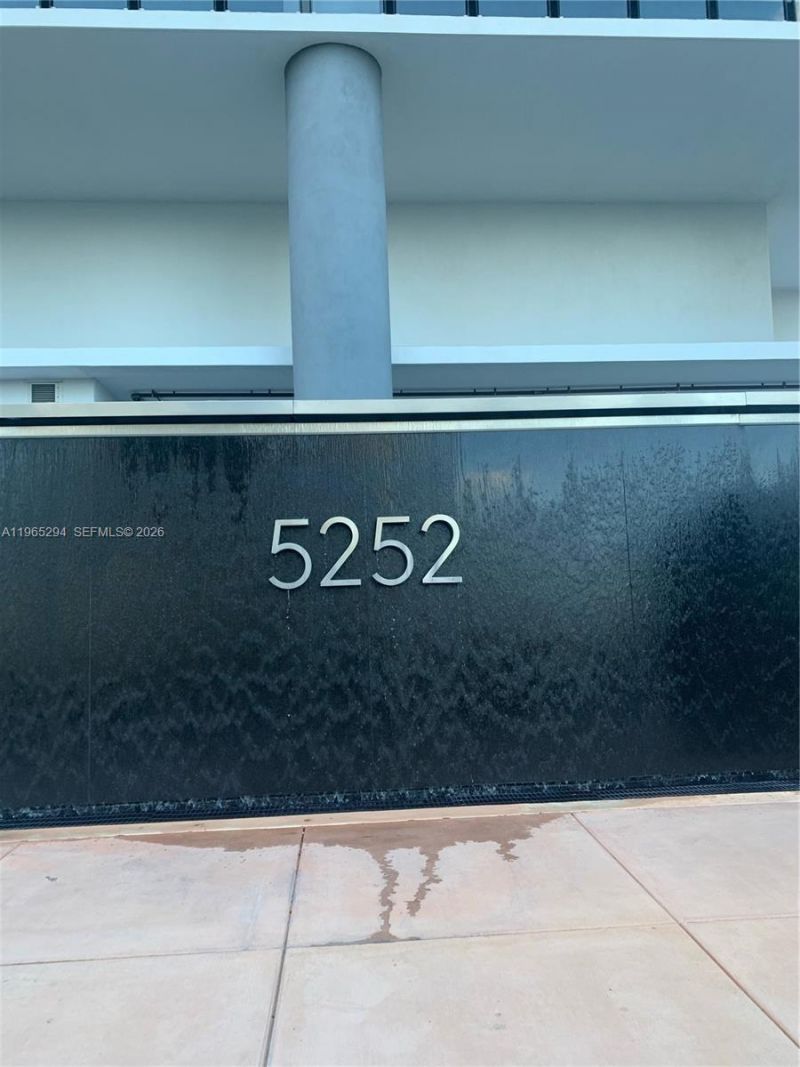 5252 NW 85th Ave, Unit 1507, Doral, FL 33166 Photo