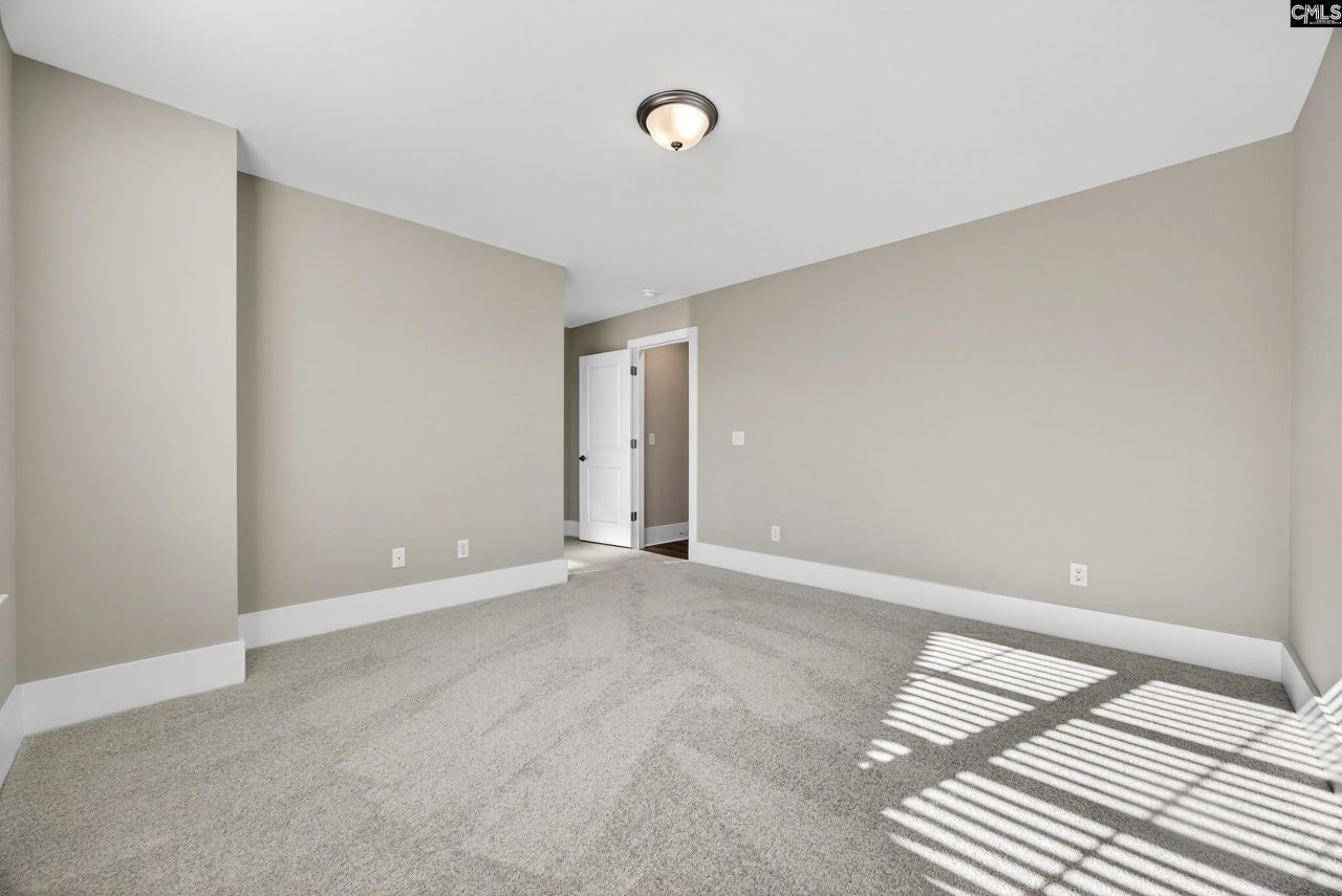 1008 Manarola Road  Photo 32