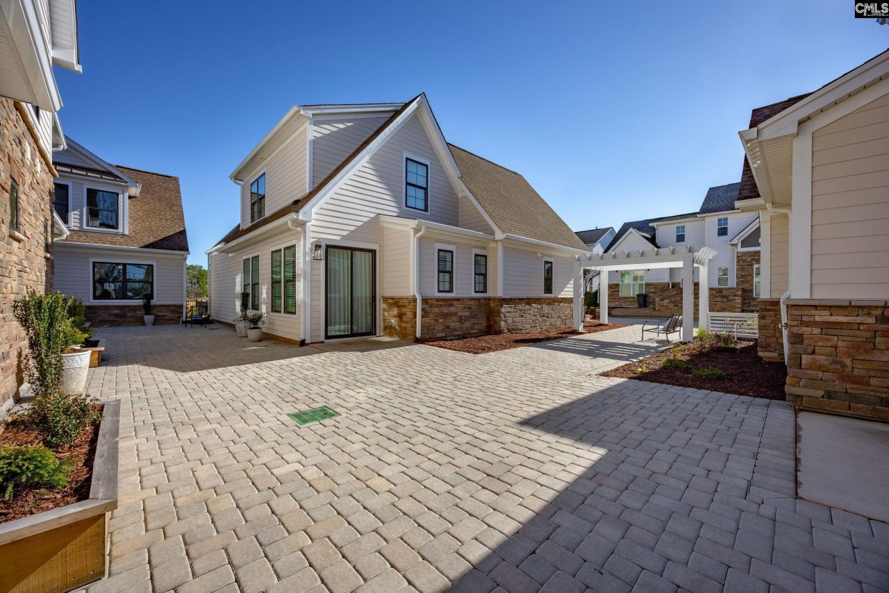 1008 Manarola Road  Photo 41