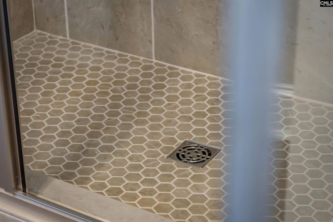 1020 Manarola Road Photo 32