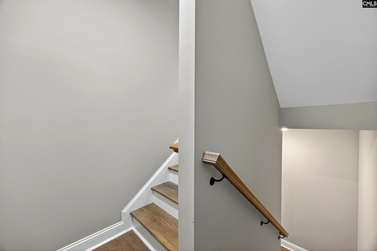 1020 Manarola Road Photo 47