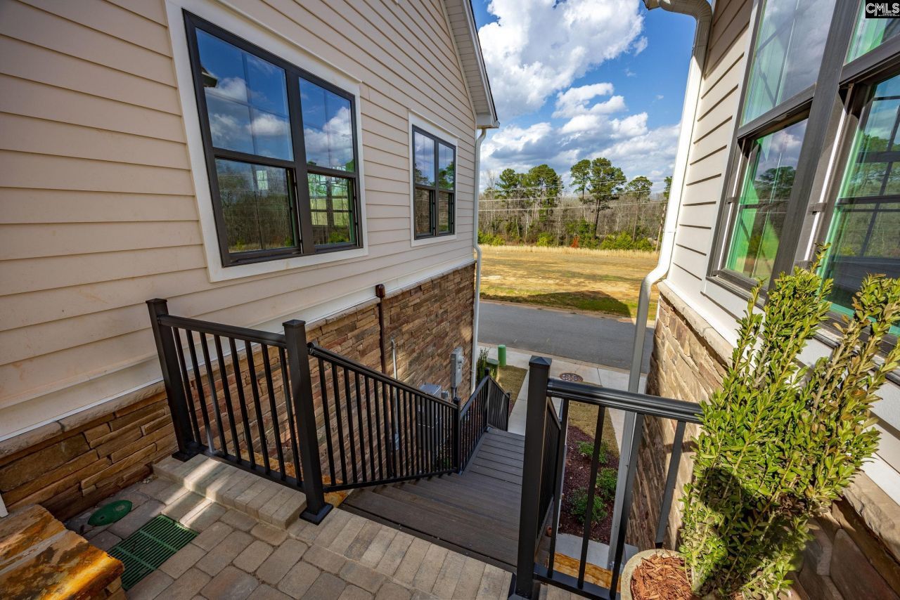 1020 Manarola Road Photo 50