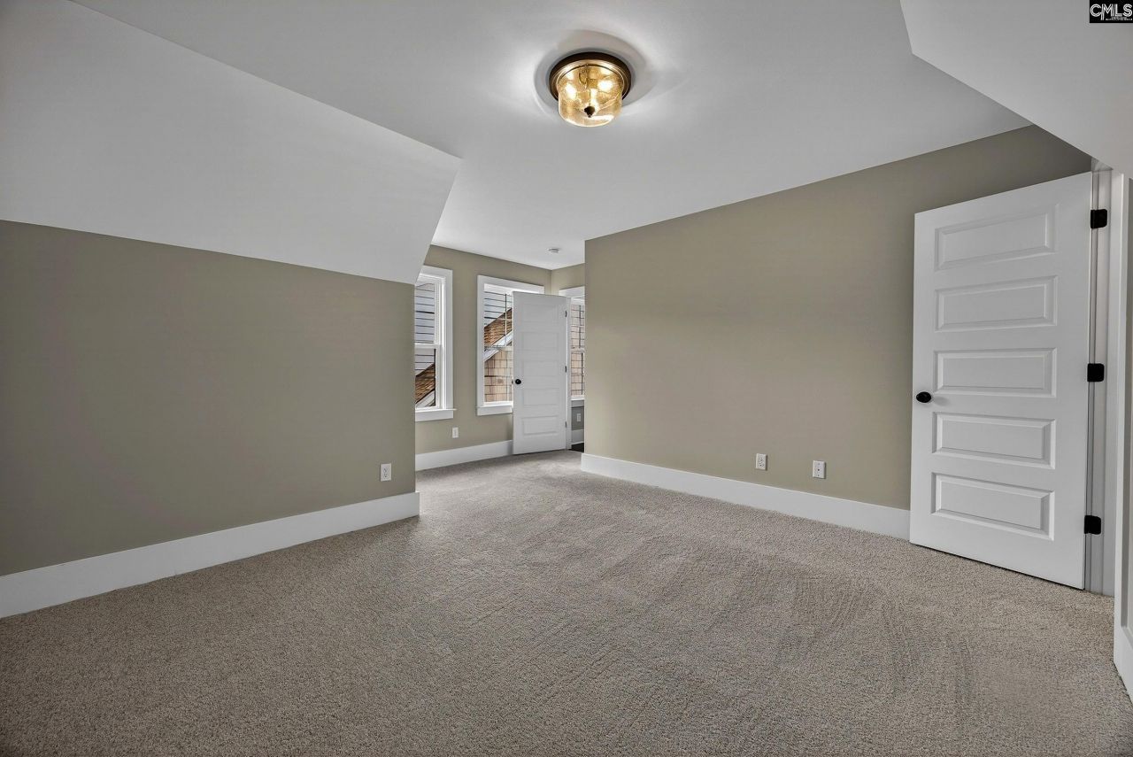 1028 Manarola Road Photo 45