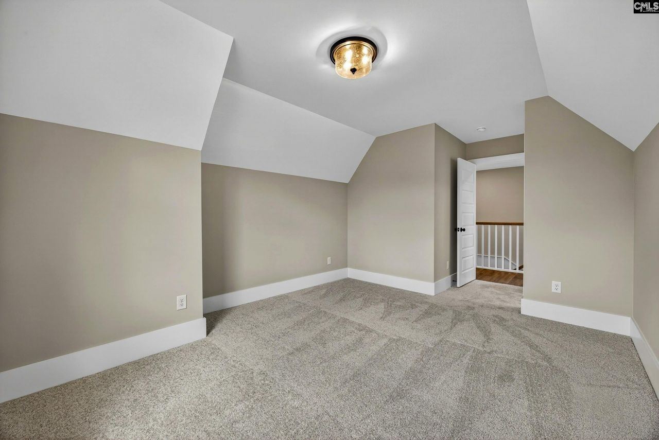 1028 Manarola Road Photo 47