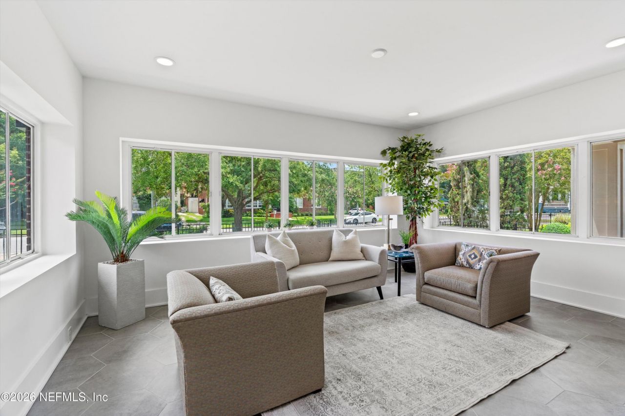 2825 Oak Street, Jacksonville, FL 32205 Photo