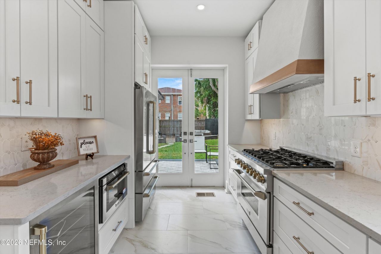 2825 Oak Street, Jacksonville, FL 32205 Photo