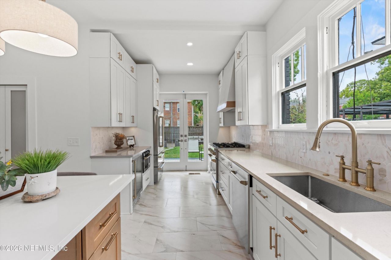 2825 Oak Street, Jacksonville, FL 32205 Photo