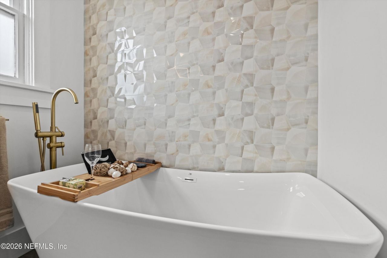 2825 Oak Street, Jacksonville, FL 32205 Photo