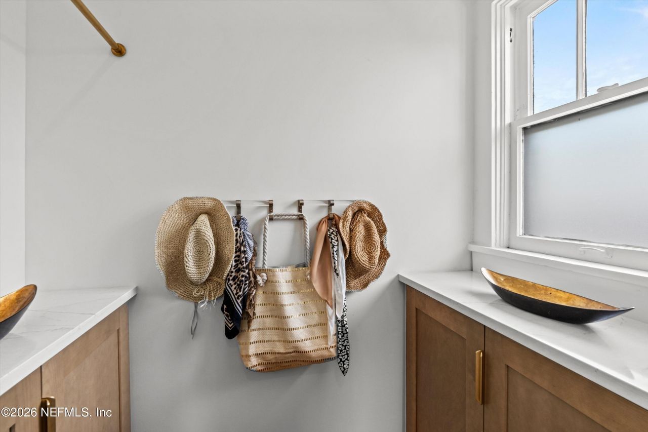 2825 Oak Street, Jacksonville, FL 32205 Photo