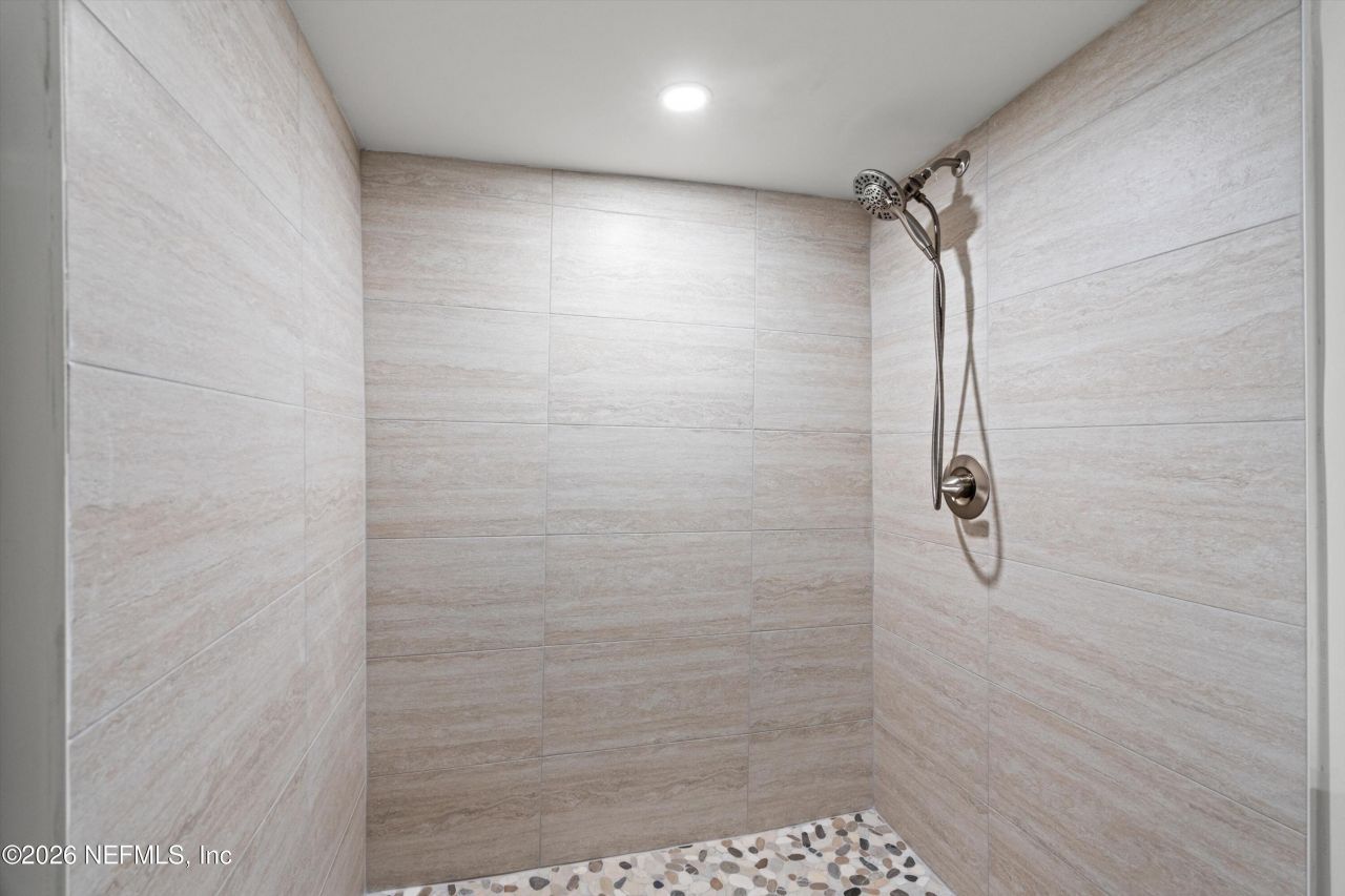 2825 Oak Street, Jacksonville, FL 32205 Photo