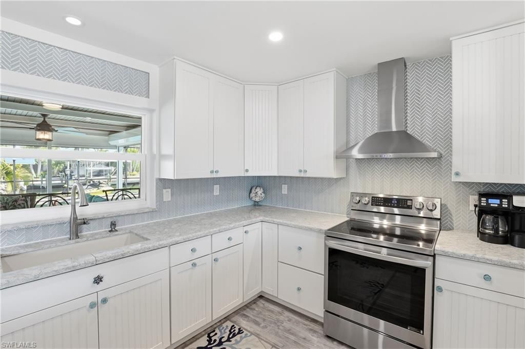 17 Palmview Blvd , Fort Myers Beach, FL 33931 Photo