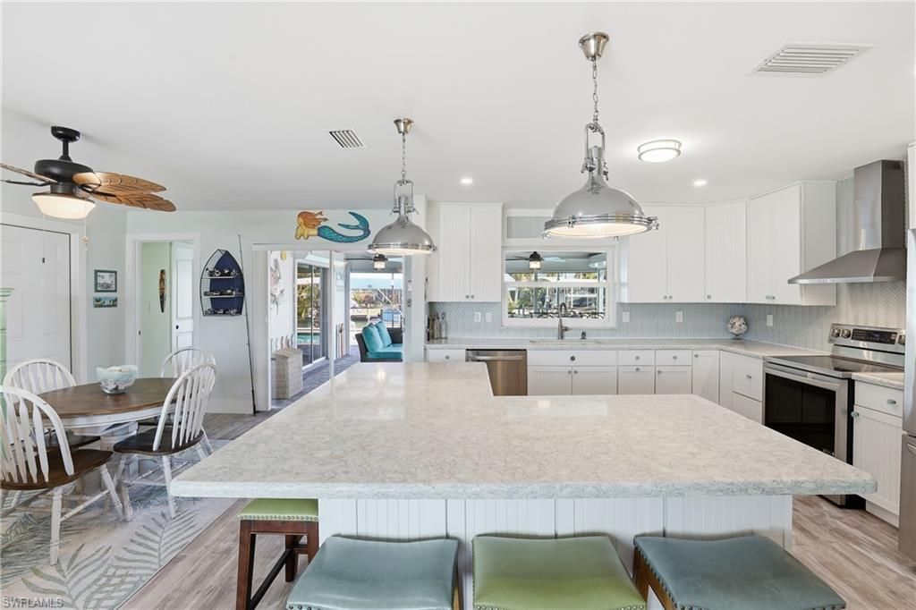 17 Palmview Blvd , Fort Myers Beach, FL 33931 Photo