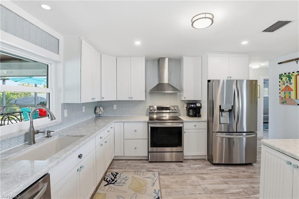 17 Palmview Blvd , Fort Myers Beach, FL 33931 Photo