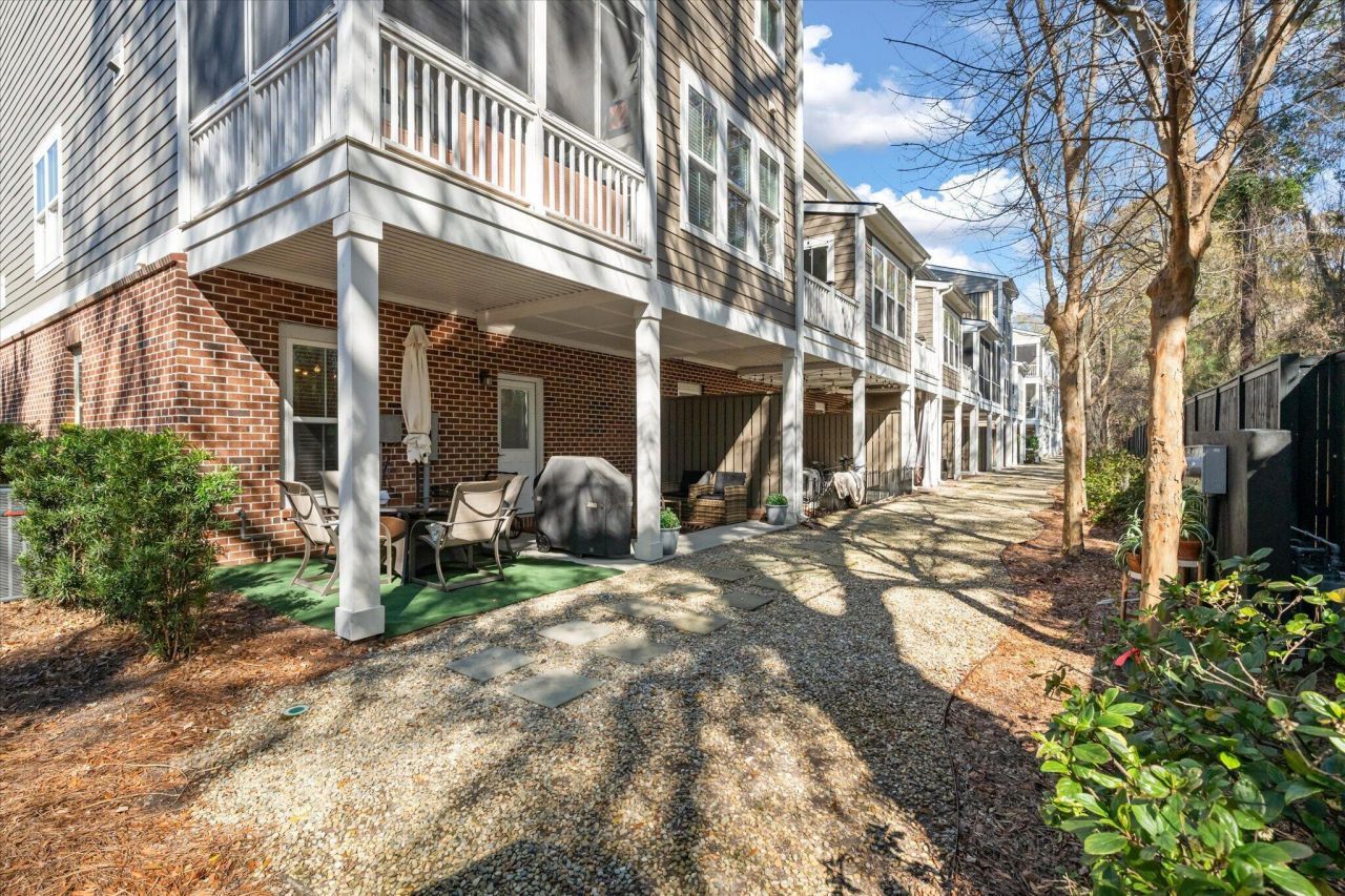 1911 Carolina Towne Court Photo 30