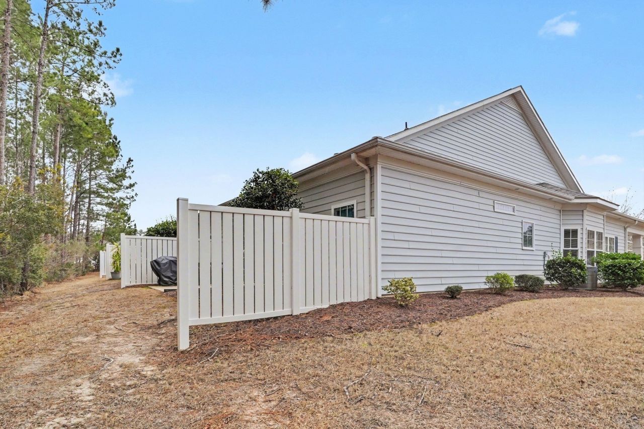 654 Misty Hammock Dr. Photo 25