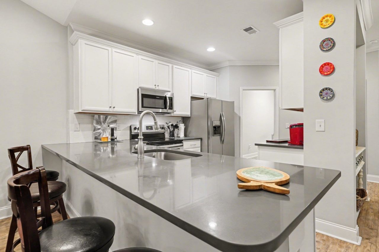 654 Misty Hammock Dr. Photo 7