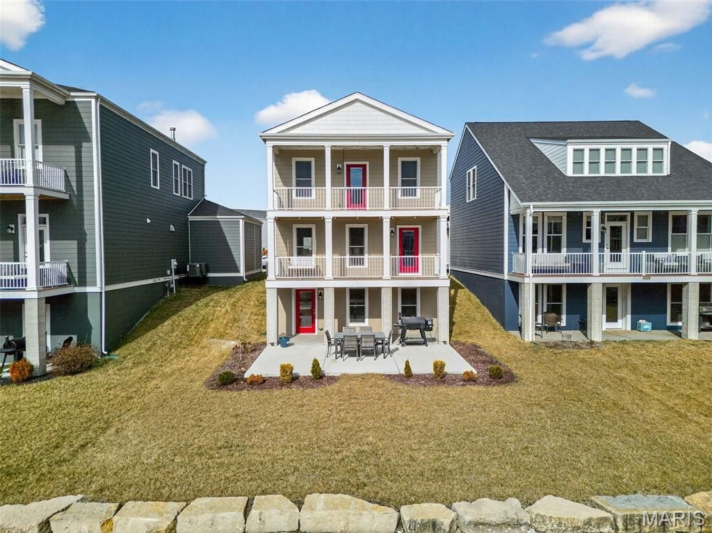 121 Tiber Way, Saint Charles, MO 63301 Main Photo