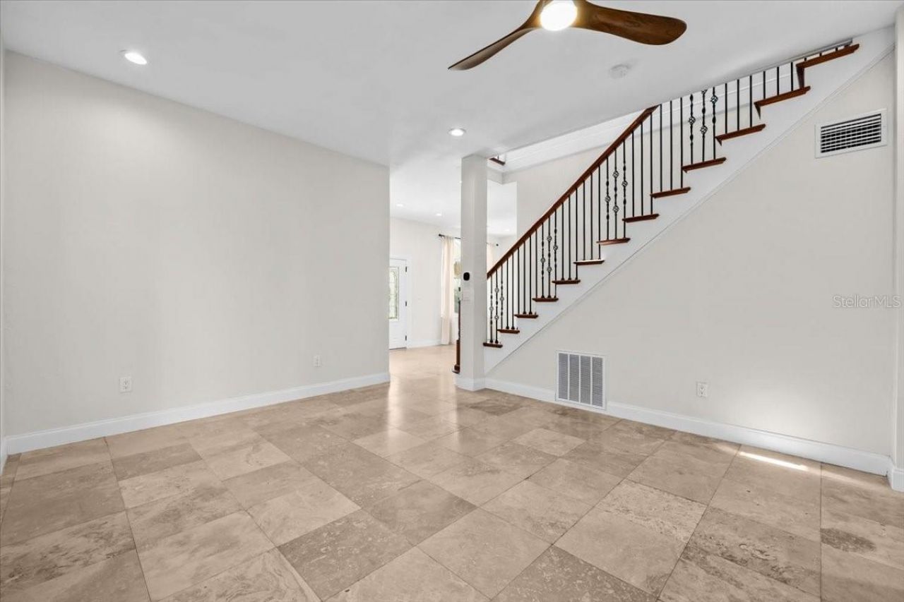 2327 4th Avenue N, Saint Petersburg, FL 33713 Photo