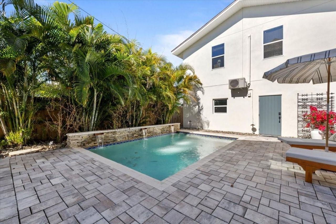 2327 4th Avenue N, Saint Petersburg, FL 33713 Photo