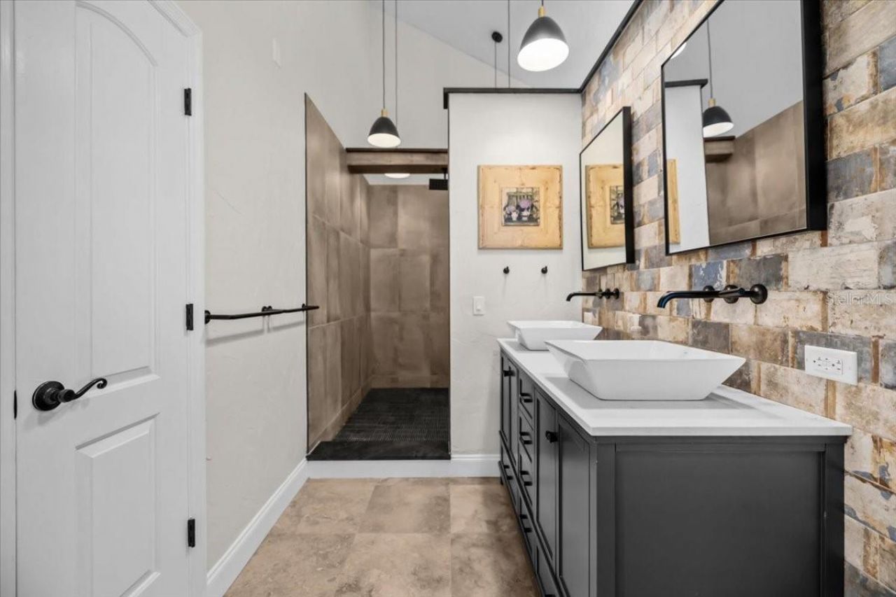 2327 4th Avenue N, Saint Petersburg, FL 33713 Photo