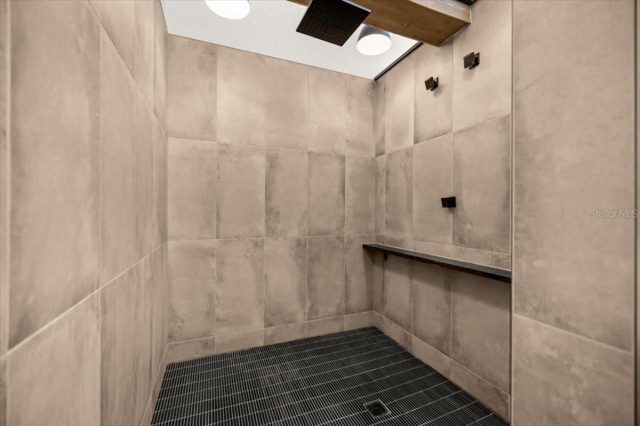 2327 4th Avenue N, Saint Petersburg, FL 33713 Photo