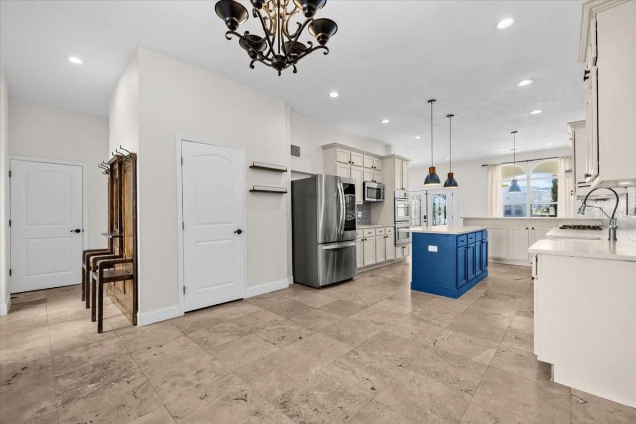 2327 4th Avenue N, Saint Petersburg, FL 33713 Photo